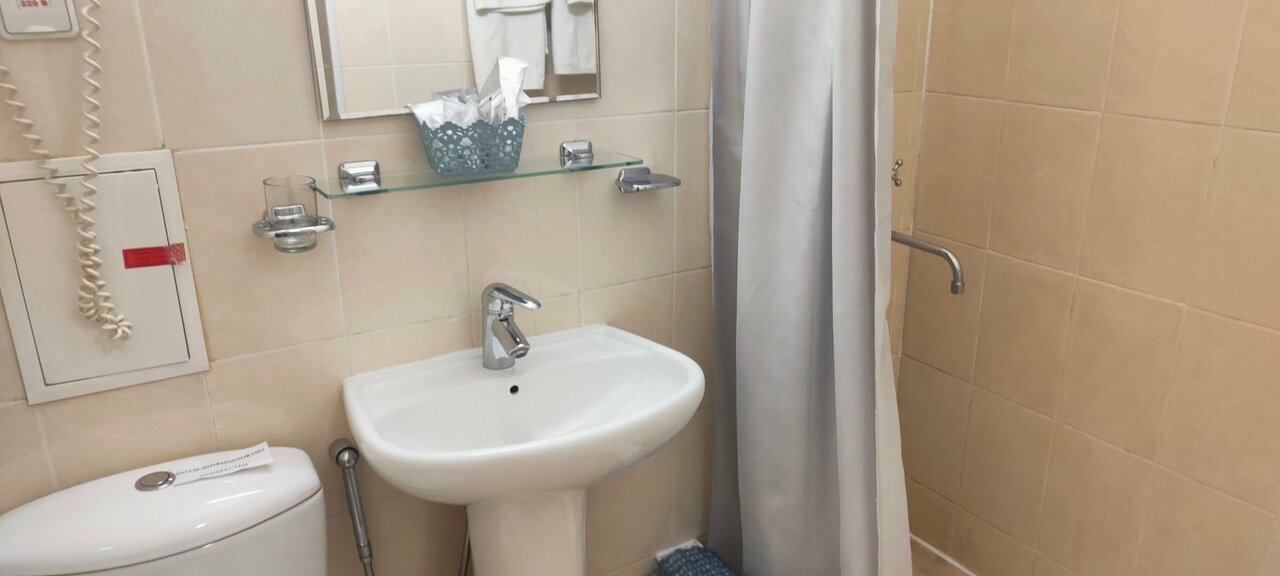 Гостиница Новокузнецкая Новокузнецк-250