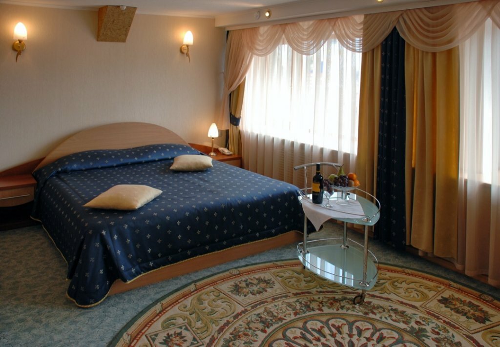 Гостиница Новокузнецкая Новокузнецк