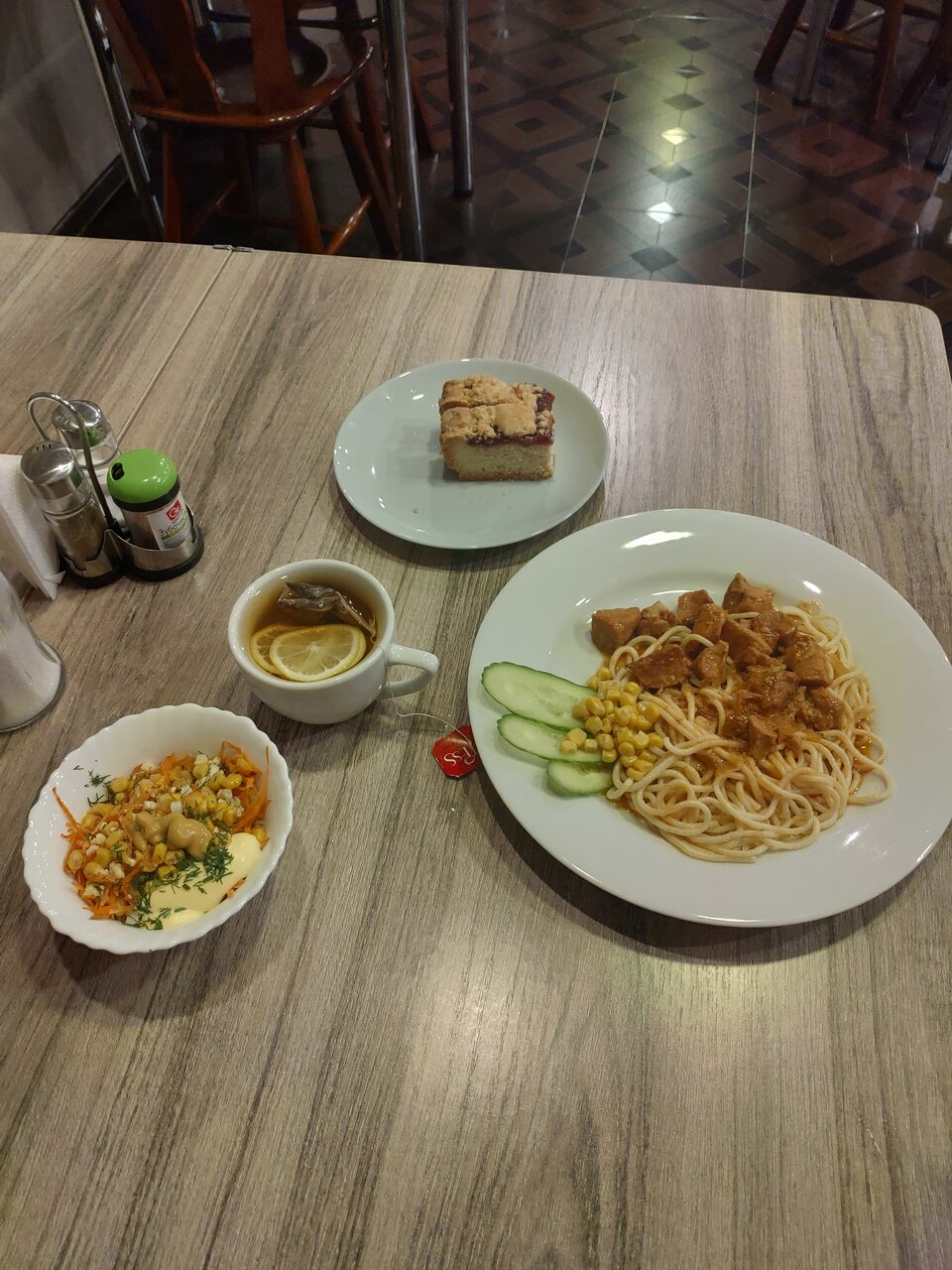 Гостиница Новокузнецкая Новокузнецк-229