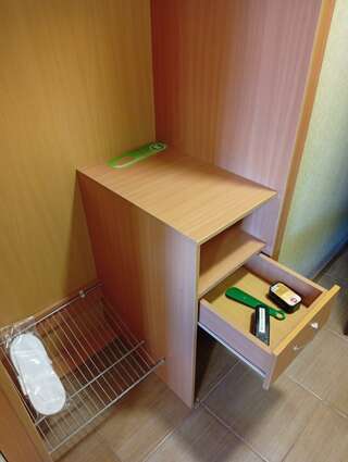 Гостиница Новокузнецкая Новокузнецк 1-местный 1-комнатный номер стандарт с 1 односпальной кроватью-7