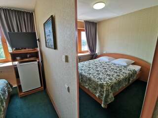 Гостиница Новокузнецкая Новокузнецк 1-местный 1-комнатный номер стандарт комфорт-3