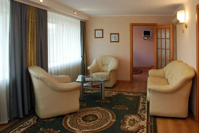 Гостиница Новокузнецкая Новокузнецк-66