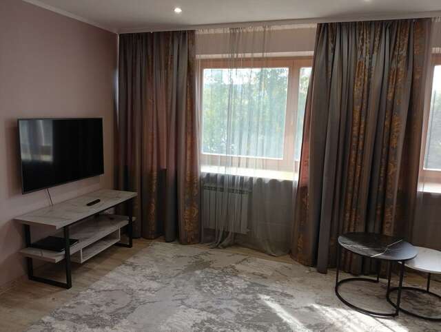 Гостиница Новокузнецкая Новокузнецк-113