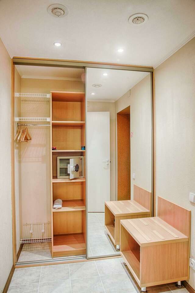 Гостиница Новокузнецкая Новокузнецк-189