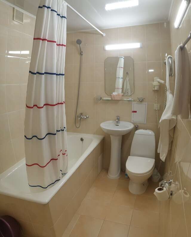 Гостиница Новокузнецкая Новокузнецк-244