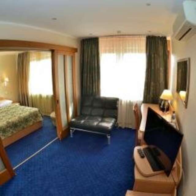 Гостиница Новокузнецкая Новокузнецк-146