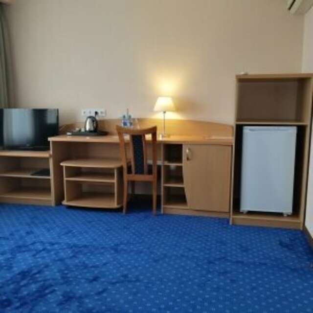 Гостиница Новокузнецкая Новокузнецк-79