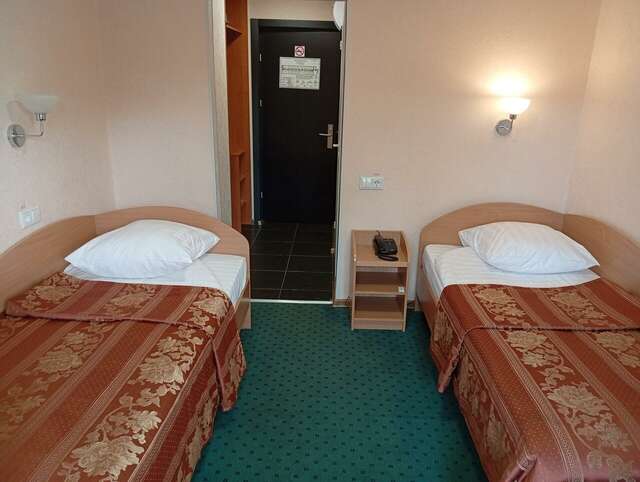 Гостиница Новокузнецкая Новокузнецк-94