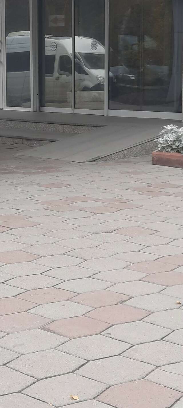 Гостиница Новокузнецкая Новокузнецк-81